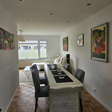 Wintergarden Magiccomfortable Semi-detached House Апартаменты Шенефельд
